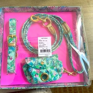 Lilly Pulitzer NWT dog walk set “ barking up palm tree” in seasalt blue